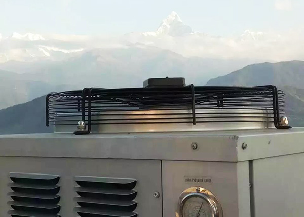 同益空氣能熱泵機(jī)組
